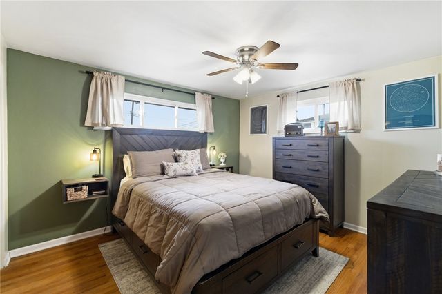 3138 Woodridge Dr, Whitehall, PA 15227