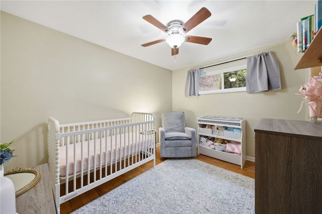 3138 Woodridge Dr, Whitehall, PA 15227