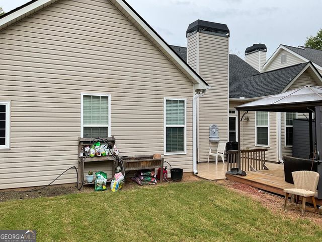 422 Stillwood Drive, Newnan, GA 30265