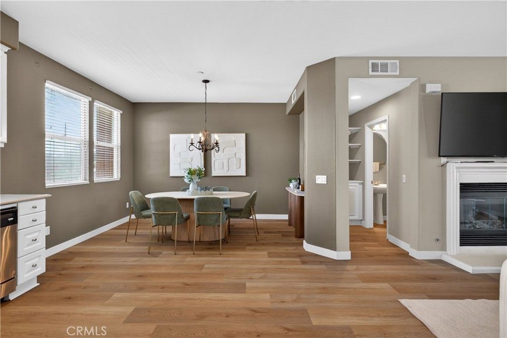 Image 19 of property listing at 217 W Zinfandel, Covina, CA 91723