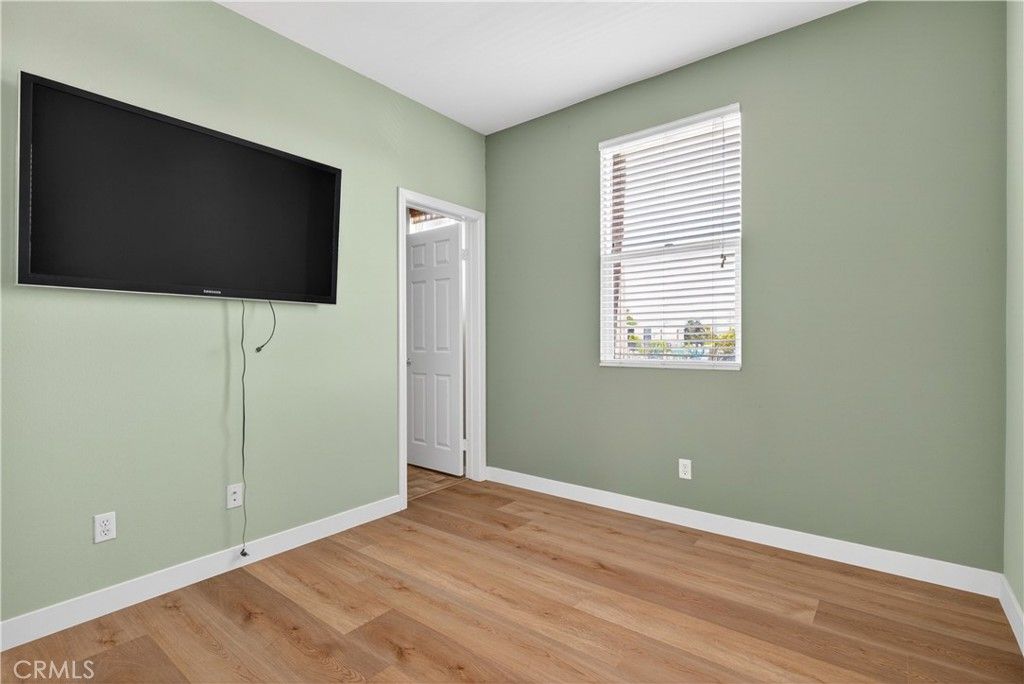 Image 32 of property listing at 217 W Zinfandel, Covina, CA 91723