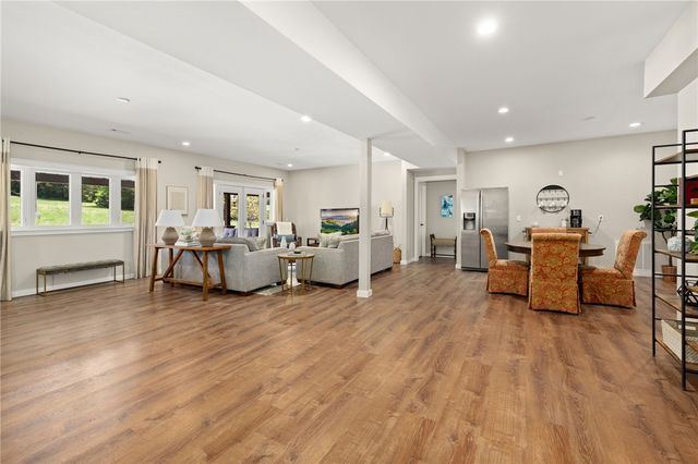 95 Bella Vista Road, Berryville, AR 72616