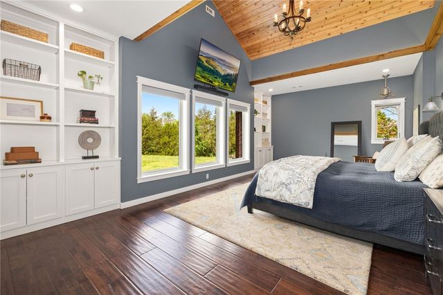 95 Bella Vista Road, Berryville, AR 72616