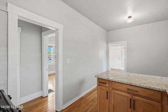 1245 N 1st Avenue, Tucson, AZ 85719