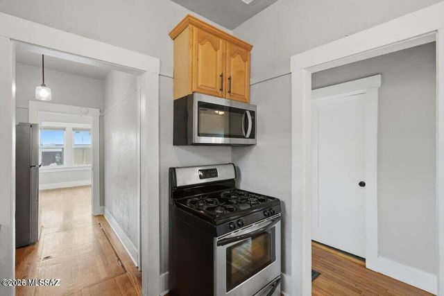 1245 N 1st Avenue, Tucson, AZ 85719