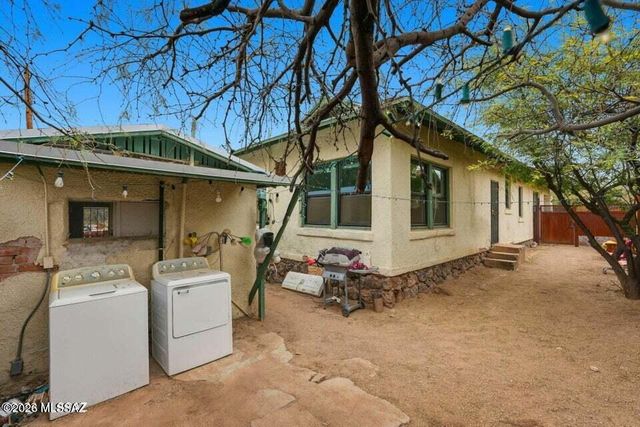 1245 N 1st Avenue, Tucson, AZ 85719