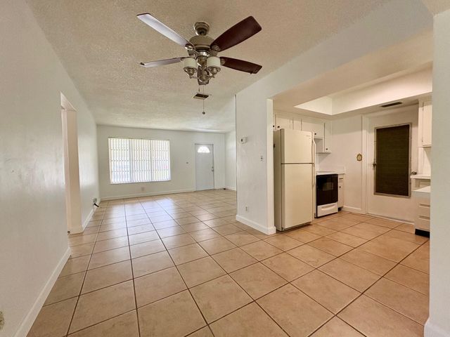 4603 NW 49th Street, Tamarac, FL 33319