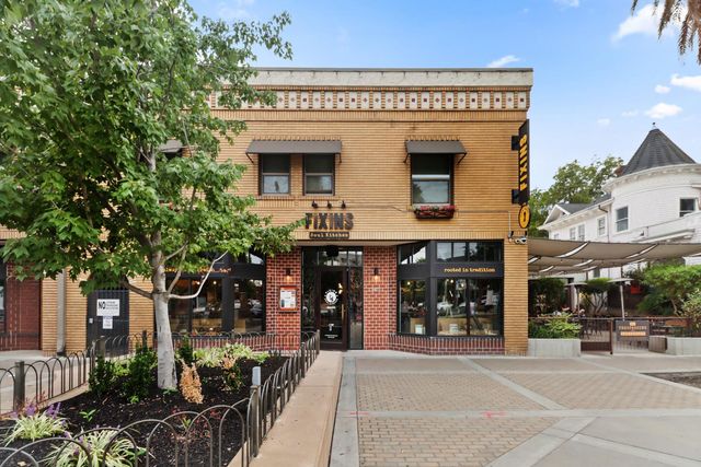 2240 33rd St, Sacramento, CA 95817
