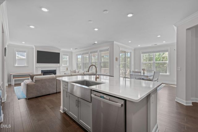 381 High Woods Ridge, Chapel Hill, NC 27517