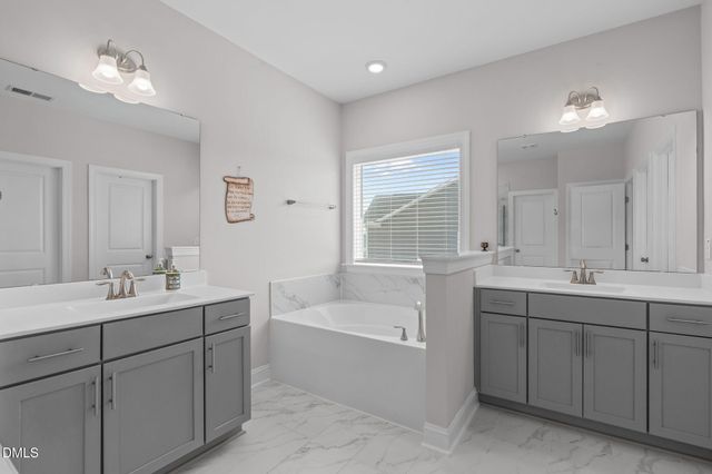 381 High Woods Ridge, Chapel Hill, NC 27517