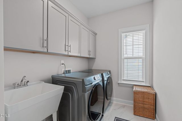 381 High Woods Ridge, Chapel Hill, NC 27517