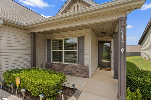 640 Clarion Court, Boiling Springs, SC 29316