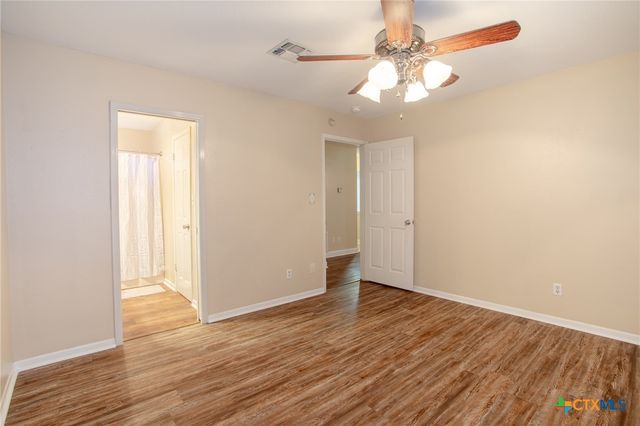 508 Queenswood Trail, Victoria, TX 77901