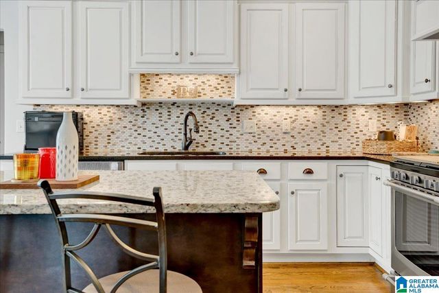 225 GREY OAKS COURT, Pelham, AL 35124