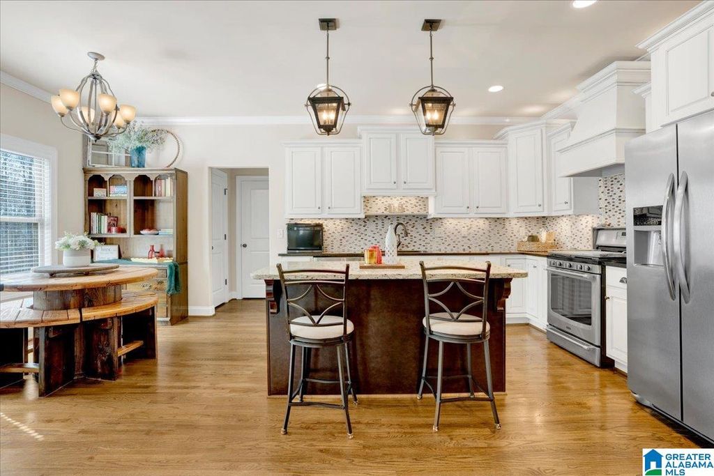 225 GREY OAKS COURT, Pelham, AL 35124