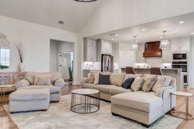 752 FM 1730, Tahoka, TX 79373