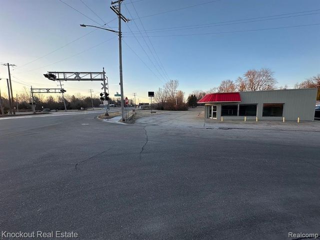 3516 Elmport Road, Bridgeport, MI 48722