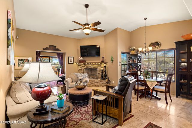 47 E Horizon Circle, Oro Valley, AZ 85737