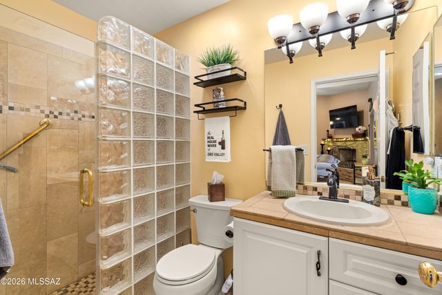 47 E Horizon Circle, Oro Valley, AZ 85737