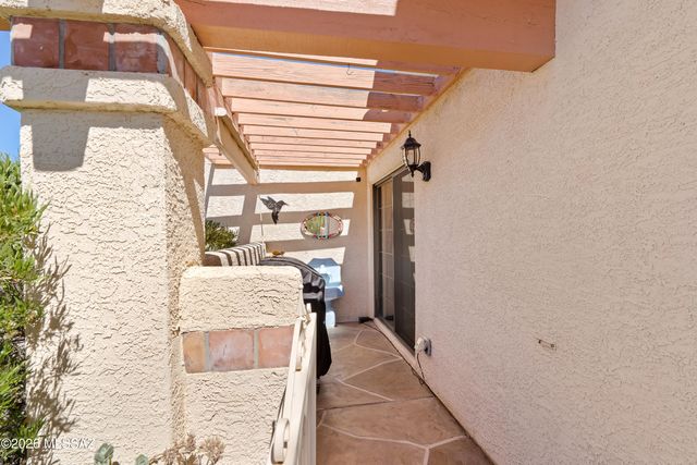 47 E Horizon Circle, Oro Valley, AZ 85737