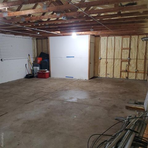 1278 W Klein Street, Mount Morris, MI 48458