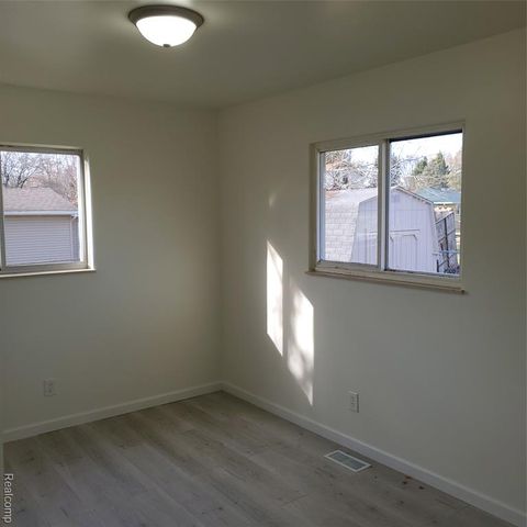 1278 W Klein Street, Mount Morris, MI 48458