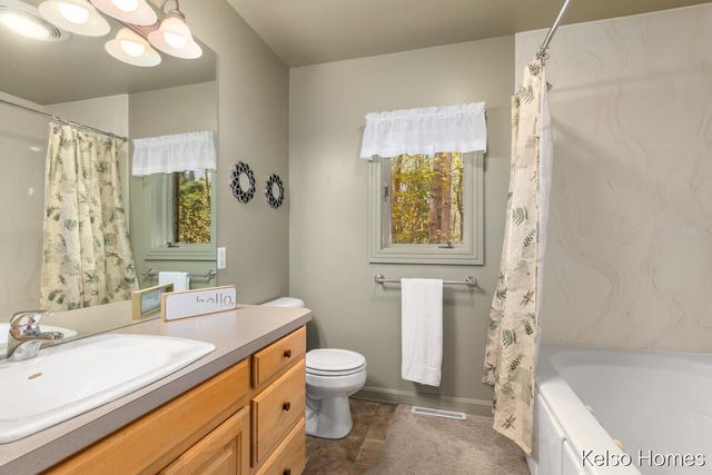 16184 Ransom Street, Holland, MI 49424
