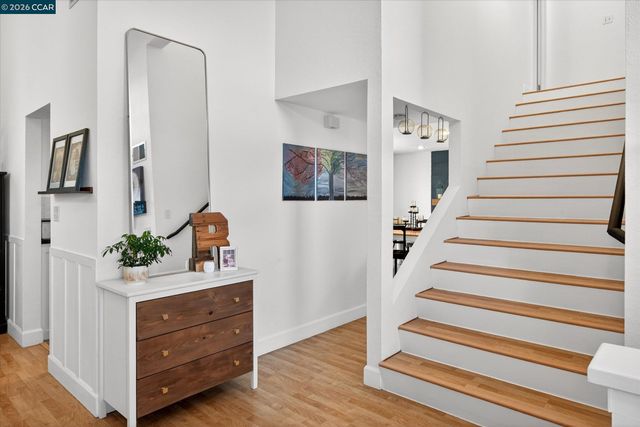 2202 Boulder Creek Ct., Martinez, CA 94553