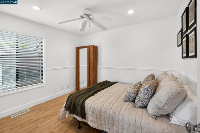 2202 Boulder Creek Ct., Martinez, CA 94553