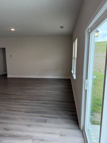 130 Cades Blf, Lebanon, TN 37087