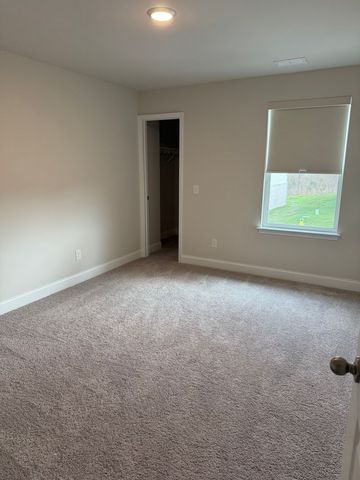 130 Cades Blf, Lebanon, TN 37087