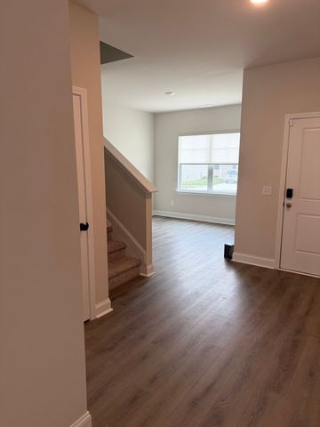 130 Cades Blf, Lebanon, TN 37087