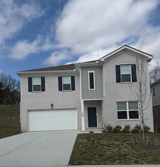 130 Cades Blf, Lebanon, TN 37087