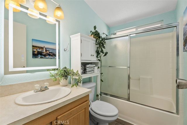 5815 E La Palma E 302, Anaheim, CA 92807