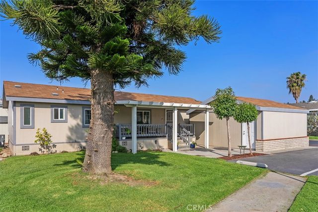 5815 E La Palma E 302, Anaheim, CA 92807