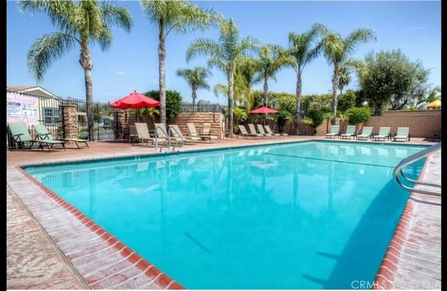 5815 E La Palma E 302, Anaheim, CA 92807