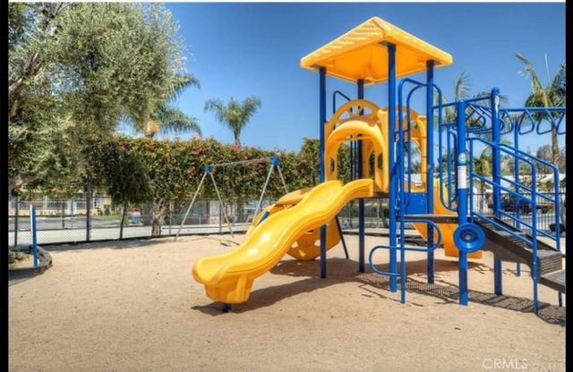 5815 E La Palma E 302, Anaheim, CA 92807