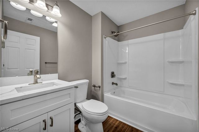 5984 Cornell Avenue, North Ridgeville, OH 44039