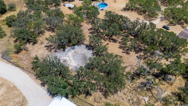 670 Quail Run, Lytle, TX 78052