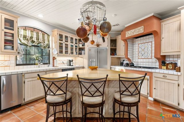 1901 Riada Drive, New Braunfels, TX 78132