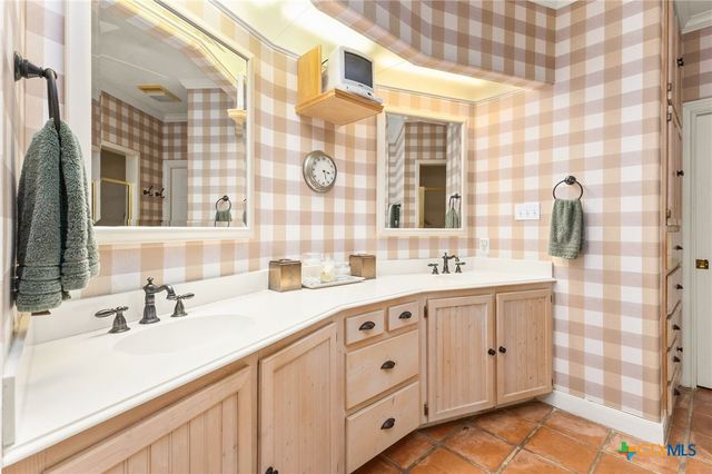 1901 Riada Drive, New Braunfels, TX 78132