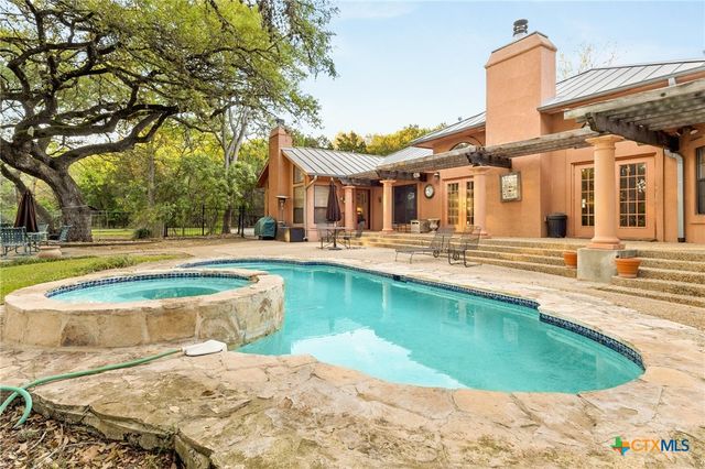 1901 Riada Drive, New Braunfels, TX 78132