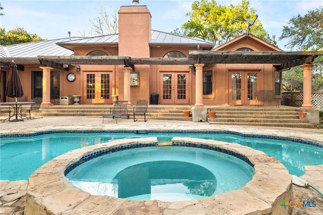 1901 Riada Drive, New Braunfels, TX 78132