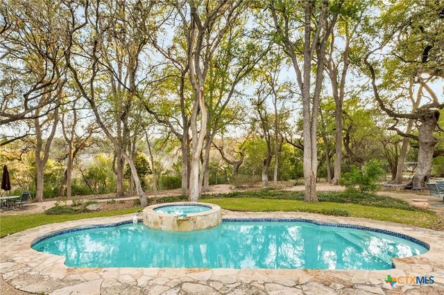 1901 Riada Drive, New Braunfels, TX 78132