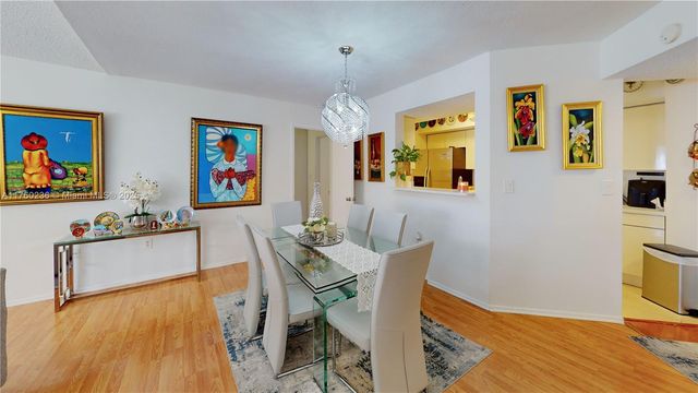 15591 SW 105th Ter 524, Miami, FL 33196