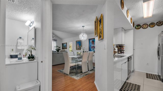 15591 SW 105th Ter 524, Miami, FL 33196