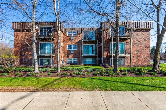 5740 East Avenue 2C, Countryside, IL 60525