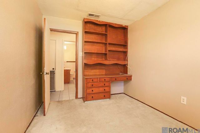 11444 St Lawrence Dr, Baton Rouge, LA 70811