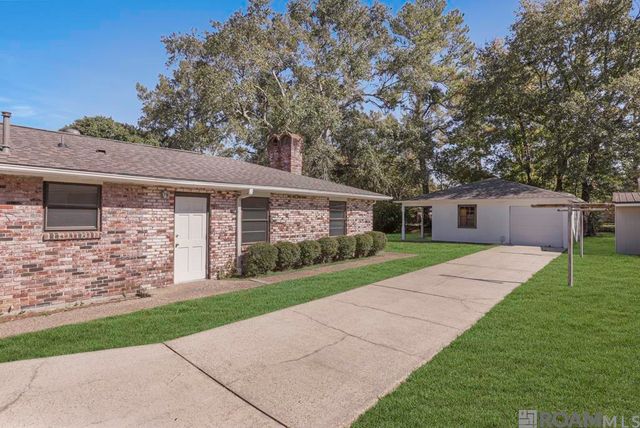 11444 St Lawrence Dr, Baton Rouge, LA 70811
