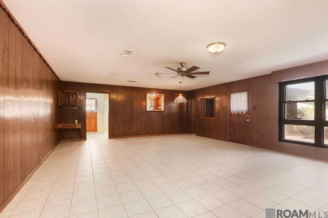 11444 St Lawrence Dr, Baton Rouge, LA 70811